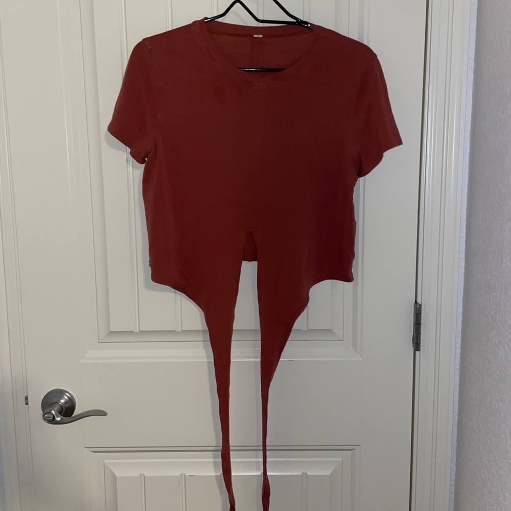 Lululemon Wrap Cropped T-Shirt